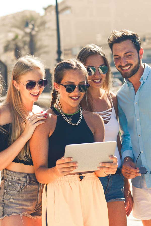 Young Coworking Community of Superlativo Hostels Malaga